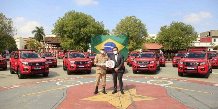 Governo do Rio entrega 80 novas viaturas para o Corpo de Bombeiros