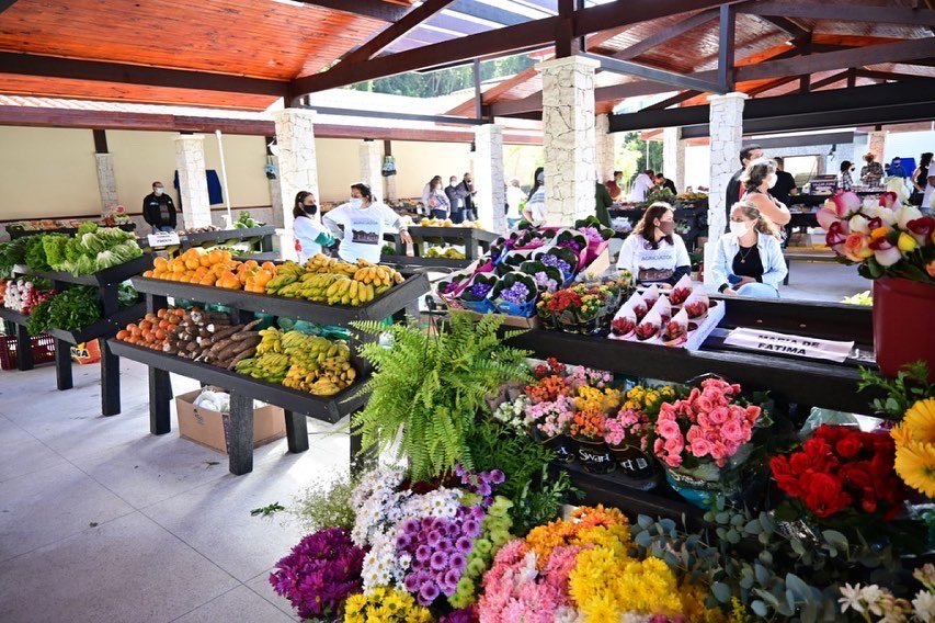 Governo do Estado quer criar Espaço do Agricultor nos municípios 1 Inauguração do espaço do Agricultor em Miguel Pereira RJ