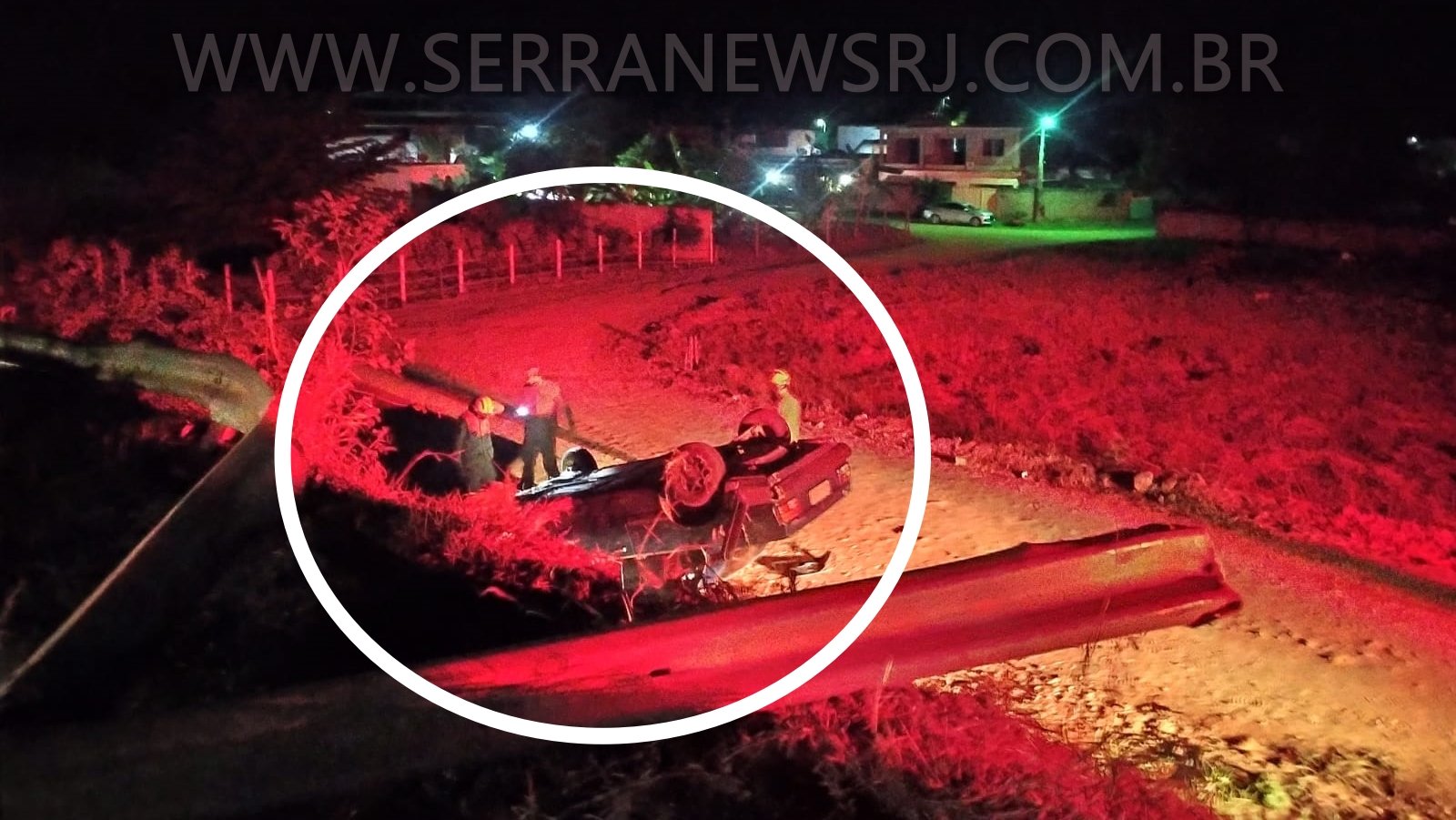 Acidente: Capotamento de carro deixa um ferido na RJ-116 em Aperibé