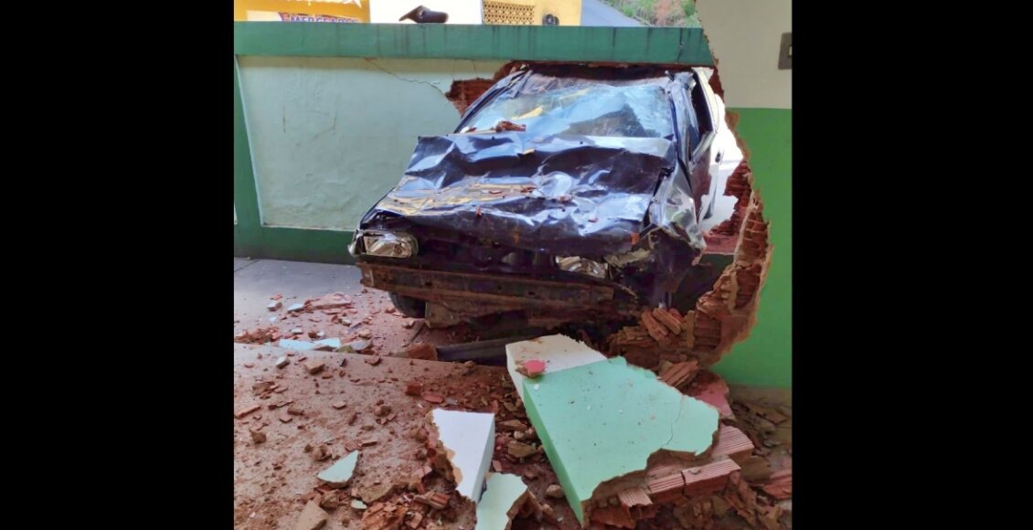 Petrópolis: Carro desgovernado atinge muro de escola no Madame Machado