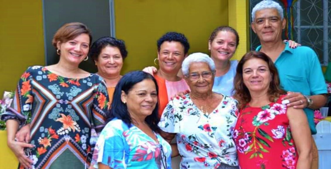 Aos 95 anos, escritora cantagalense Dona Isota pede ajuda para lançar novo livro