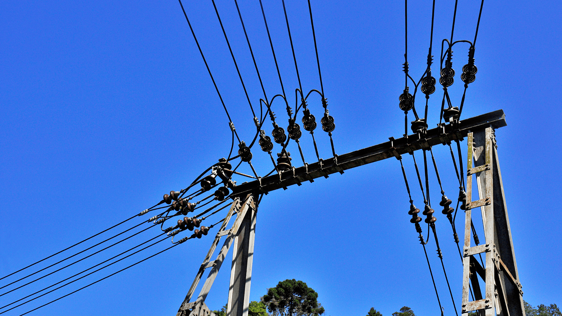 Furnas realiza manutenção em Sistema de Transmissão 