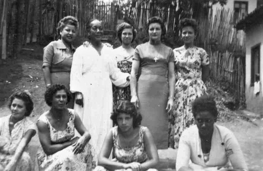 As moças-damas do Beco da Sofia. Acervo Wilma Villaça