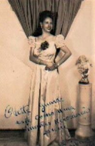 O Beco da Sofia e as moças-damas de Nova Friburgo 3 Cartão de uma ex moça-dama. Acervo Wilma Villaça