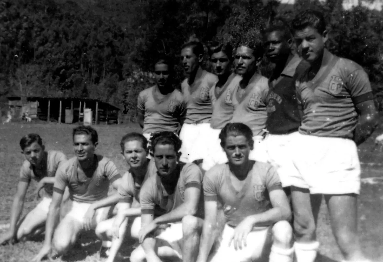 Ascensão e decadência: a história do futebol em Nova Friburgo 5 Quando cobiçavam um bom jogador ofereciam-lhe um emprego. Acervo Gustavo Knust