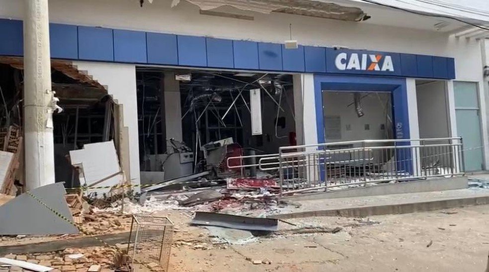 Polícia Federal desarticula organização envolvida na explosão de agência bancária em Pirapetinga