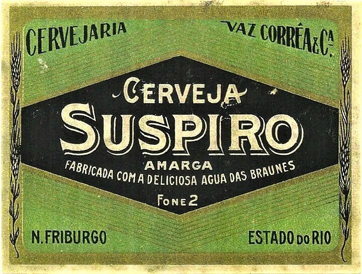 Fabricação de cerveja e vinho: legado europeu em Nova Friburgo 3 A qualidade da água é destacada no rótulo. Acervo pessoal.
