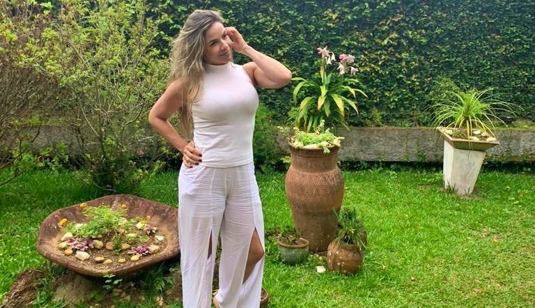 Detox Vibracional: assuma um compromisso com você (Dra. Aretuza Lattanzi)