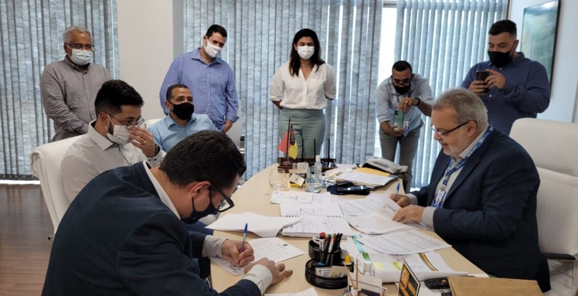 Friburgo assina termo de cooperação para obras de drenagem no Centro