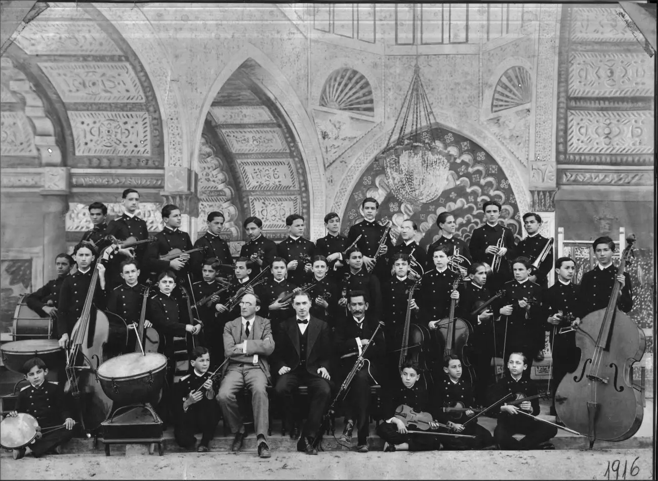 Ano de 1916. Orquestra dos alunos. Acervo Colégio Anchieta.