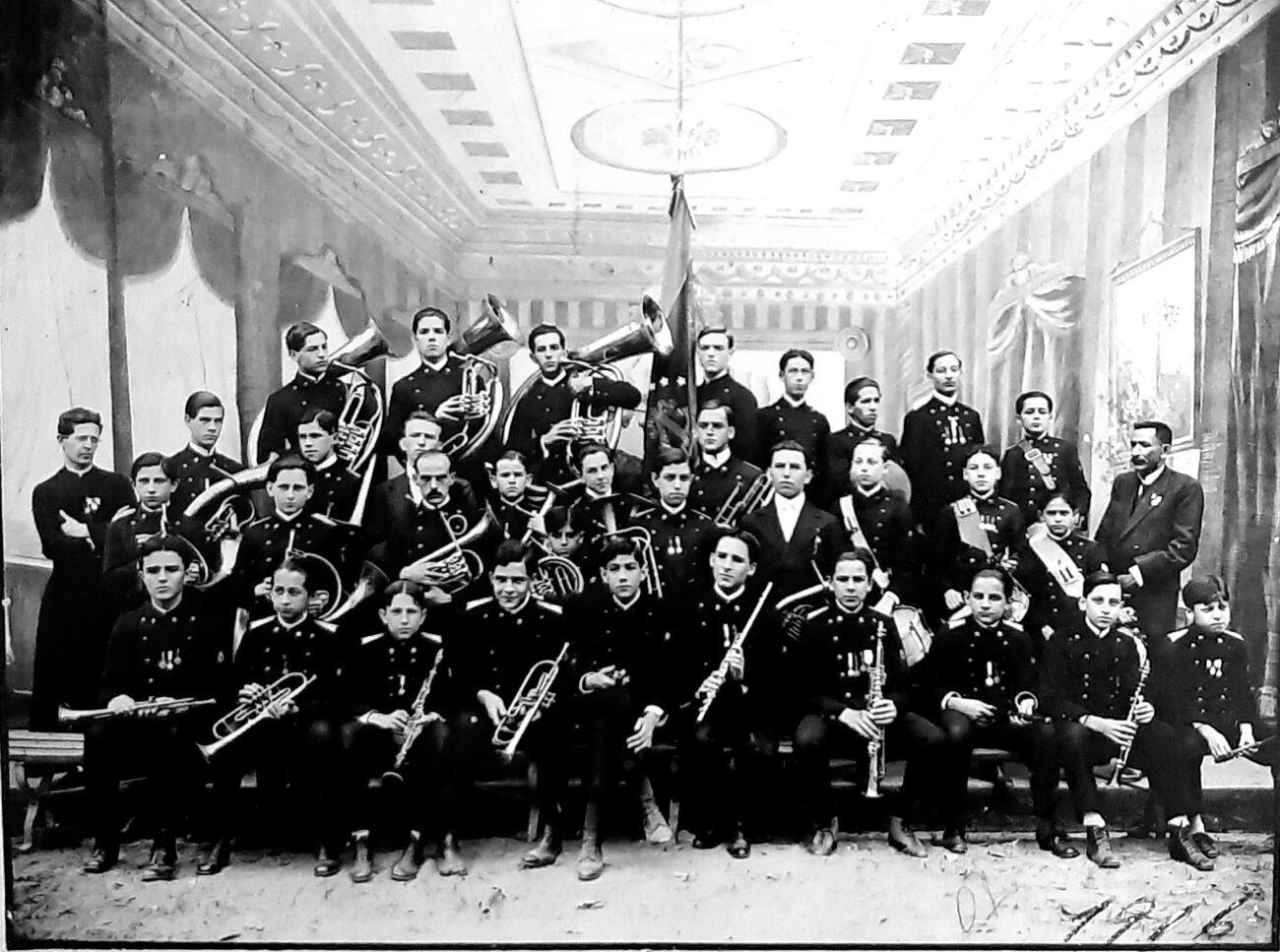 Banda de Música dos alunos, ano de 1916. Acervo Colégio Anchieta
