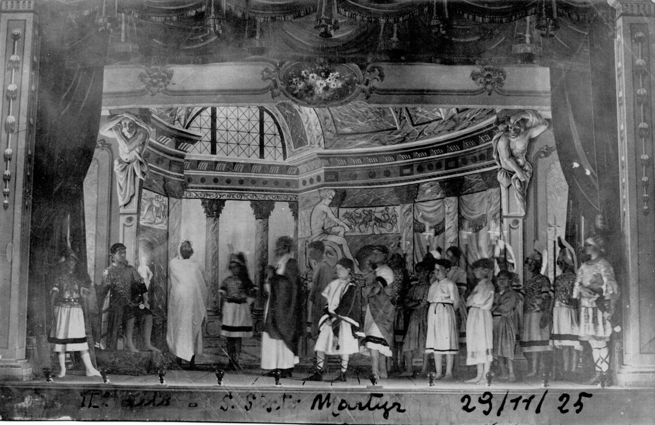 Teatro do Colégio Anchieta: a grande arte dos Jesuítas 5 Entretenimento dramático-musical no salão nobre. Acervo Colégio Anchieta