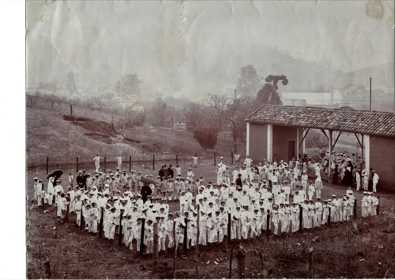 Passeio a Cordeiro em 1914. Acervo Colégio Anchieta