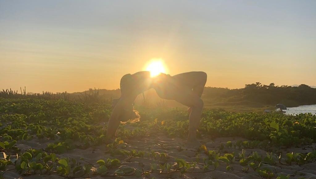 Como o Yoga pode influenciar na qualidade do sono e na neuroplasticidade