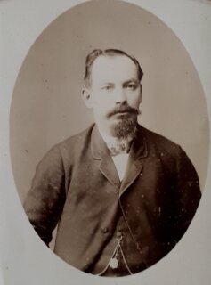 Família Mendes: a elite latifundiária das Terras Frias 8 Sônia Mendes guarda um valioso acervo fotográfico da família Mendes.