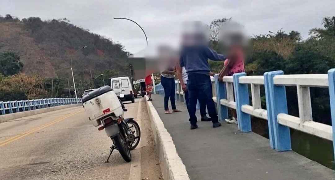 Patrulha Escolar evita suicídio em ponte de Santo Antônio de Pádua