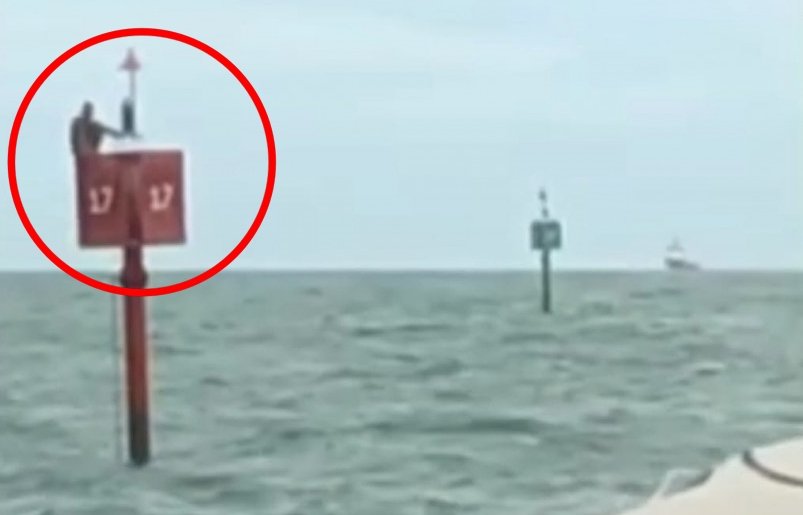Pescador que estava desaparecido é encontrado em boia de sinalização em alto-mar