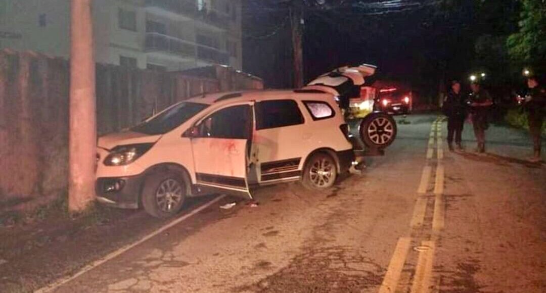 Homem é baleado enquanto dirigia em Nova Friburgo