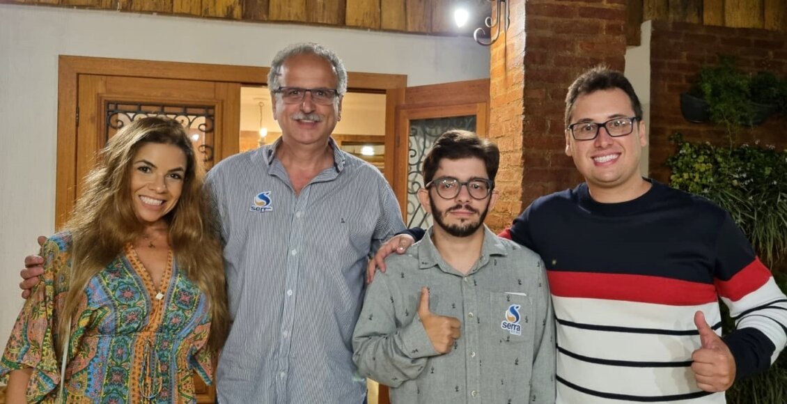 Serra News prestigia coquetel de edição especial da Revista Visão