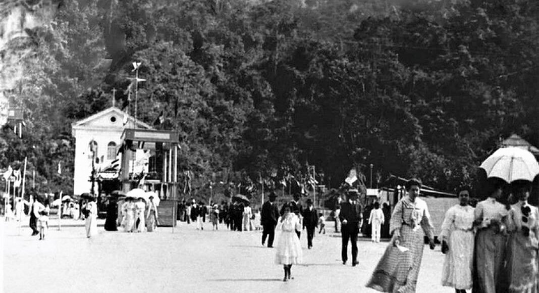 Festa de Santo Antônio na praça do Suspiro. Acervo Castro.