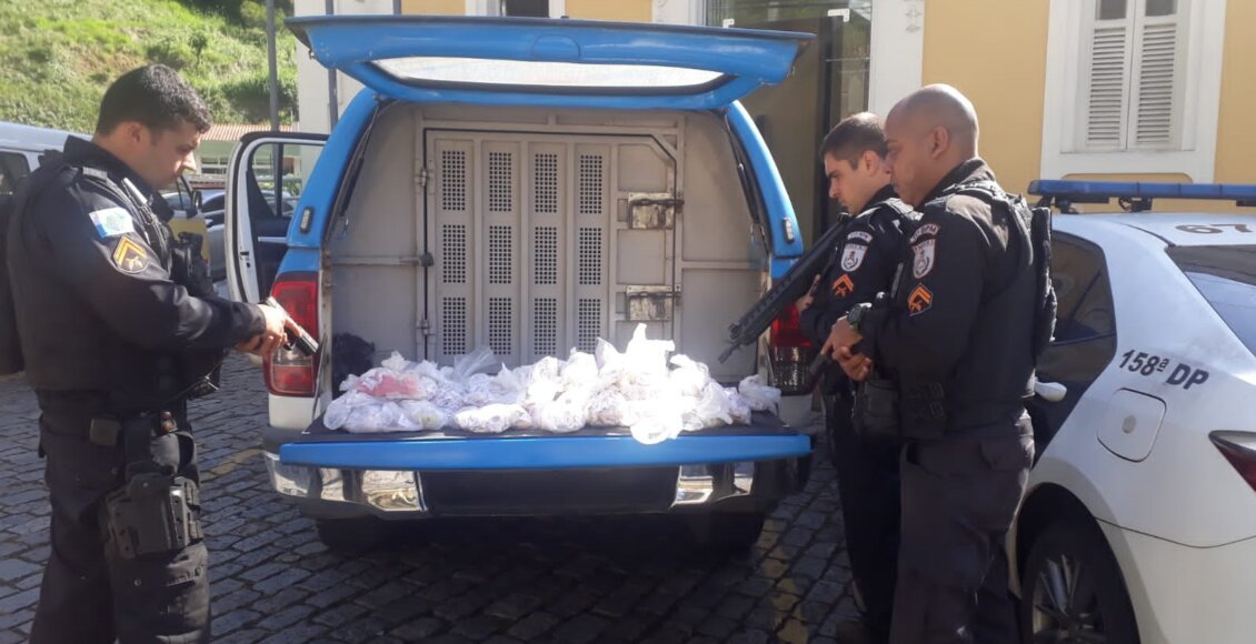 PM apreende mais de três mil papelotes de cocaína em Bom Jardim