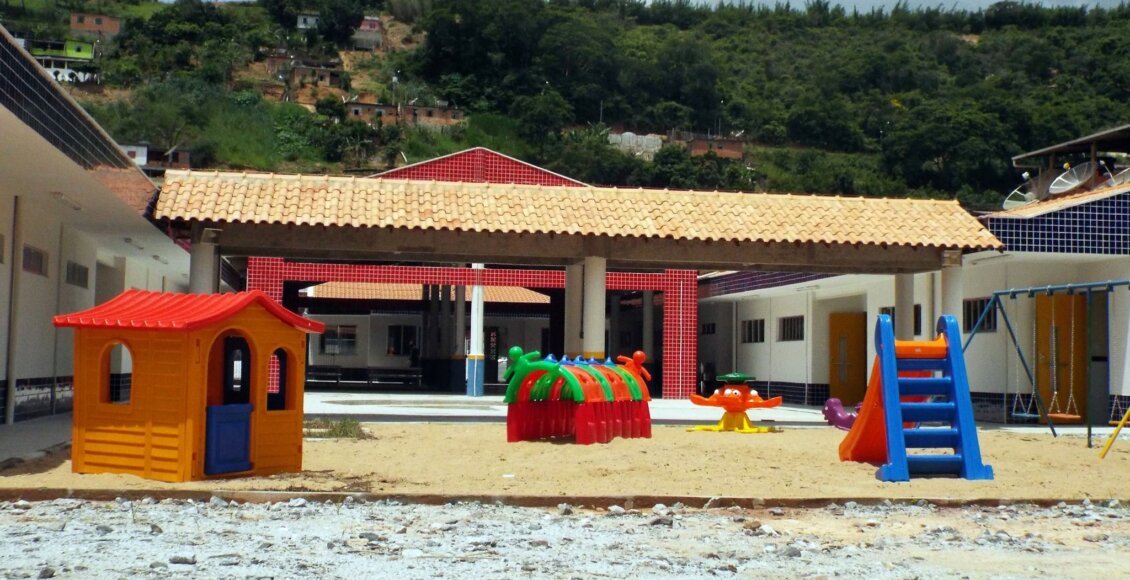 Creche Municipal Prefeito Geraldo Pires Guimarães - Cantagalo (RJ)
