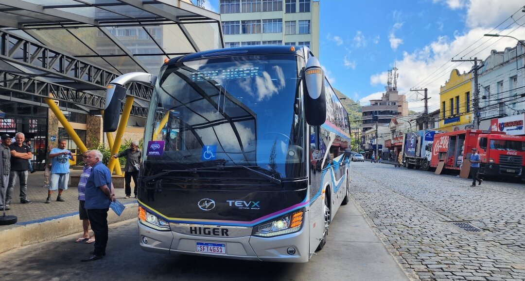 Nova Friburgo recebe primeiro ônibus 100% elétrico para a Fepro 2023
