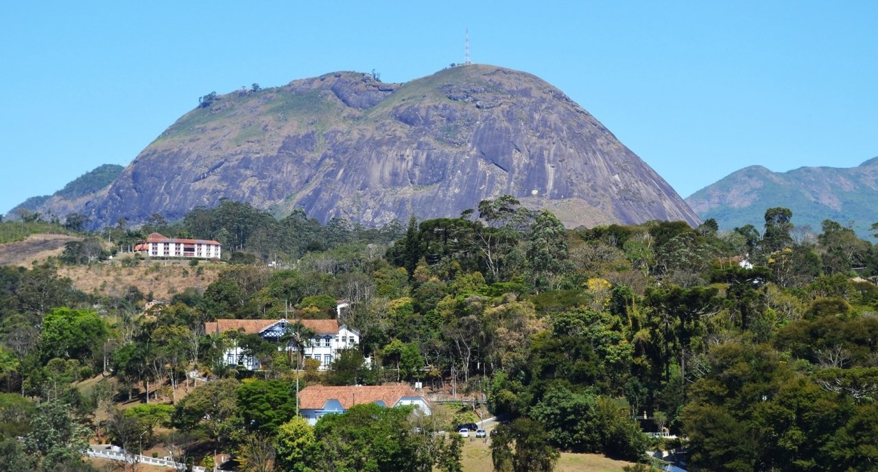O caso dos prisioneiros alemães no Sanatório Naval de Nova Friburgo 1 O Sanatório Naval inicialmente estava instalado em uma gleba de 196 alqueires. Acervo Sanatório Naval