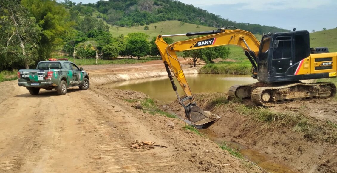 Polícia identifica construção irregular e desvio de curso d’água em Miracema