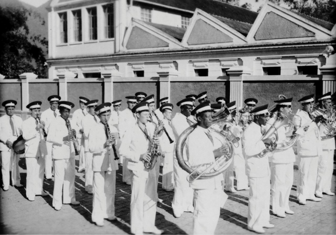 Nova Friburgo: de cidade veranista a cidade industrial 12 Recreio Musical dos Operários da Fábrica de Rendas. Acervo família Arp.