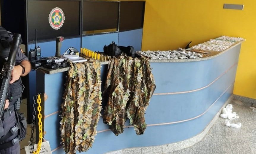 Polícia Militar faz operação contra o tráfico de drogas em Trajano de Moraes