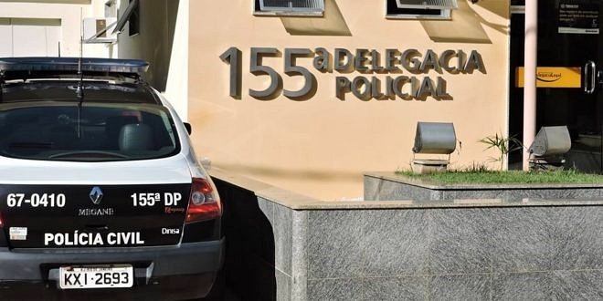Motorista tem carro e documentos roubados em São Sebastião do Alto