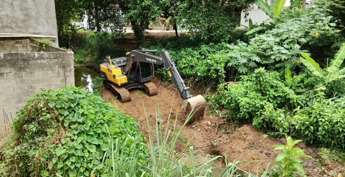 Limpa Rio inicia limpeza e dragagem do Córrego Lavrinhas em Cantagalo