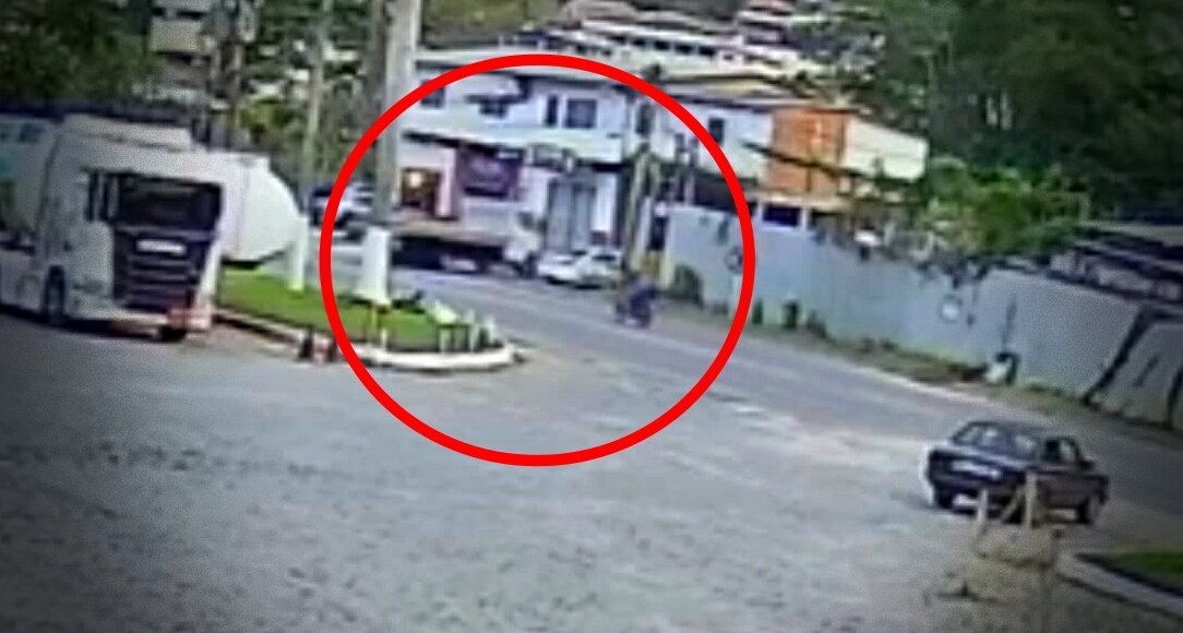 Acidente deixa motociclista ferido na RJ-116 em Bom Jardim