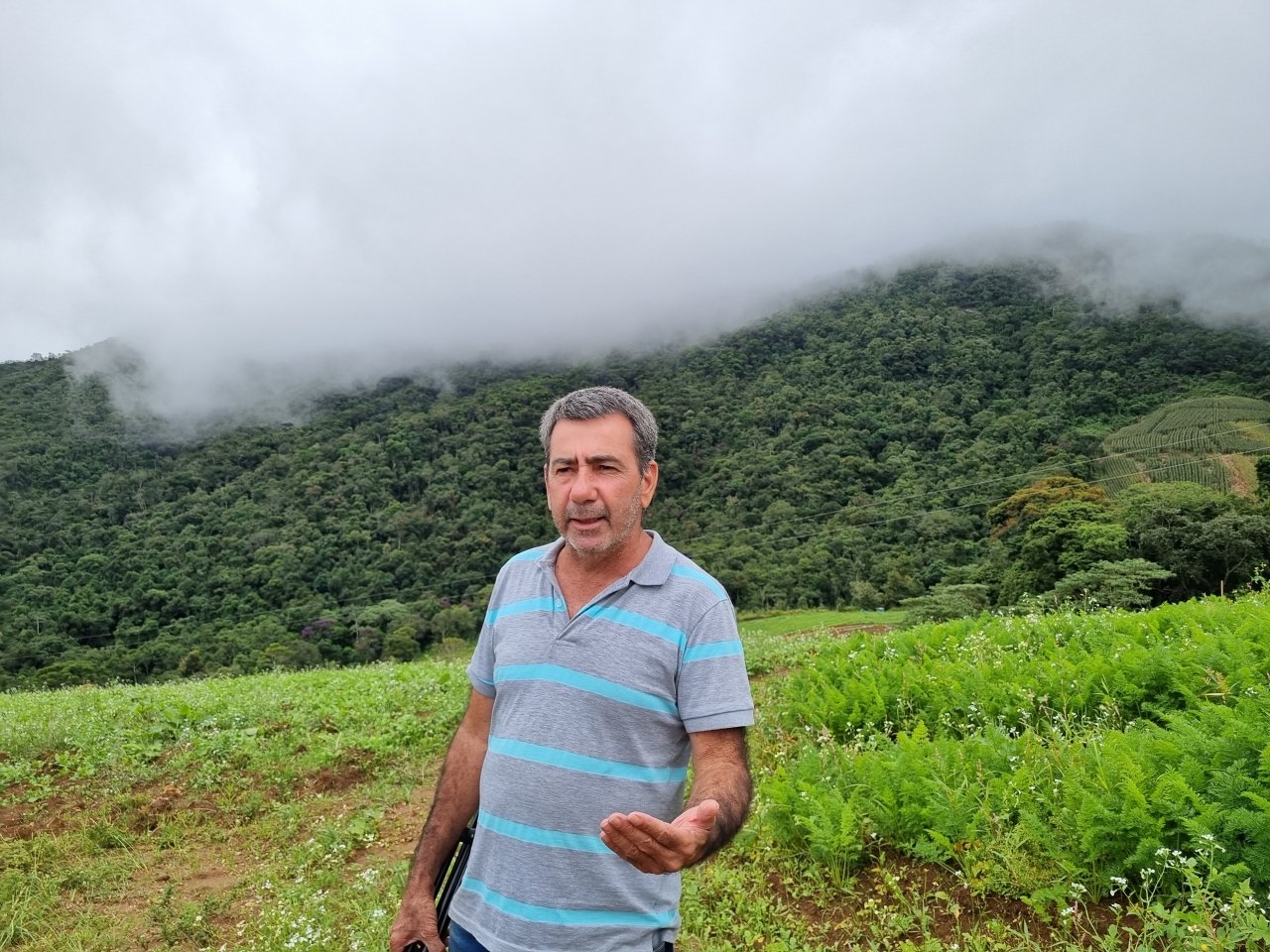 Moaci Bernardes destaca a preservação da mata na agricultura familiar. Acervo pessoal.