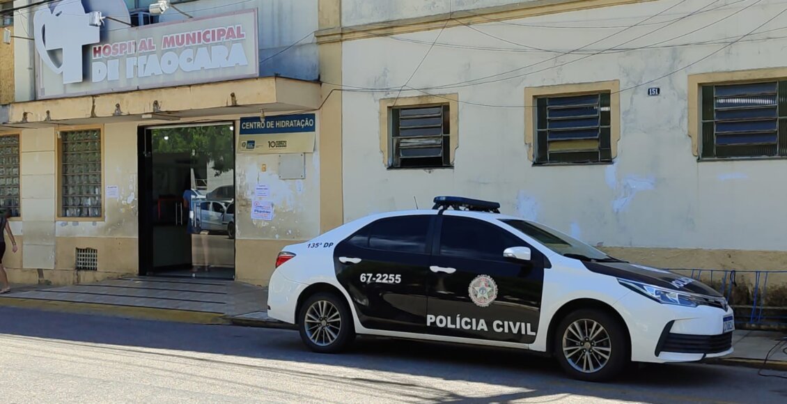 Viatura da Polícia Civil no Hospital Municipal de Itaocara