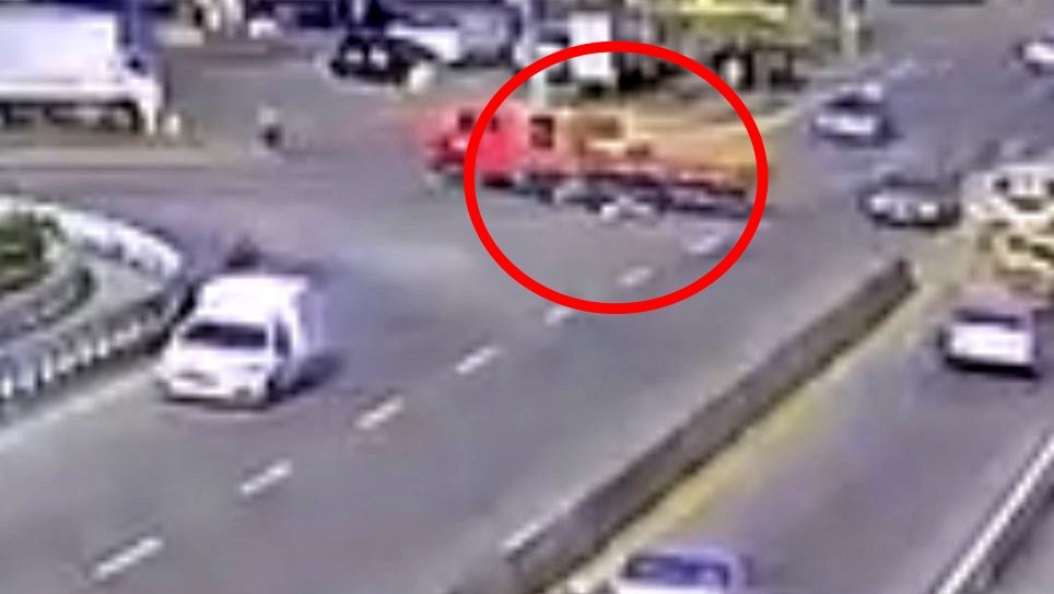 Câmera flagra imprudência de motociclista no trânsito de Bom Jardim