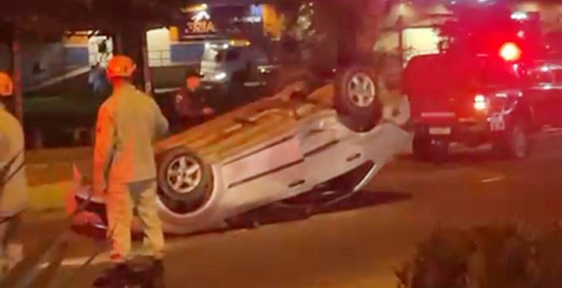 Vídeo: Veículo capota após colisão em Nova Friburgo