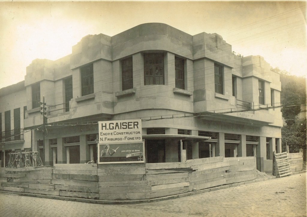O legado do engenheiro Hans Gaiser no Rio de Janeiro 2 Hans Gaiser iniciou sua atividade na construção civil. Acervo pessoal