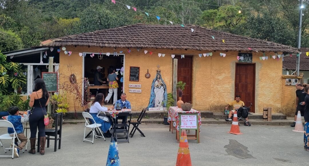 Rio Bonito de Lumiar, no passado conhecida como Inhames. Acervo pessoal