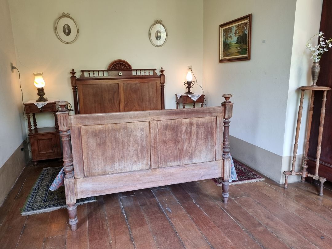 Museu Fazenda Bom Jardim: realizações e desafios 7 Quarto do coronel Luiz Correa da Rocha Sobrinho e esposa. Acervo pessoal