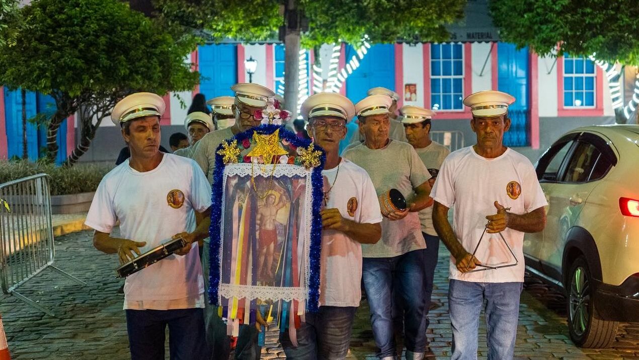 folia de reis de duas barras