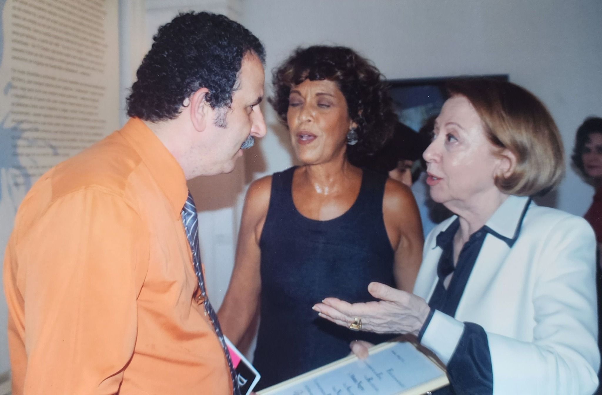 Fernanda Torres quase esteve em Santa Maria Madalena com Dercy Gonçalves 2 472785964 27991770253804743 5293471613617548215 n
