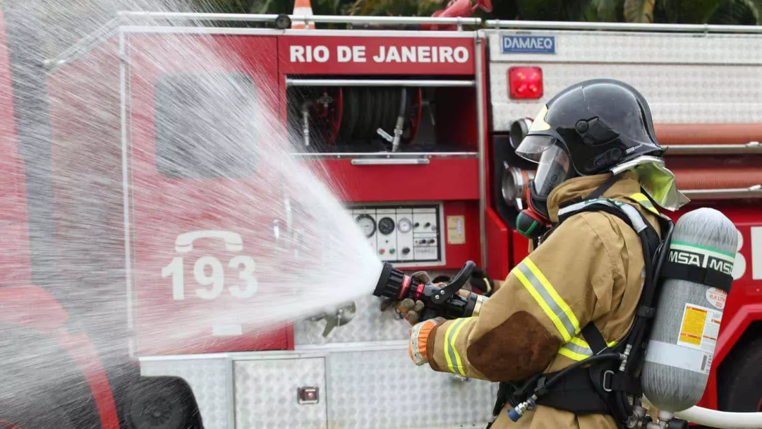 Corpo de Bombeiros do RJ abre 1.644 vagas em concurso e seleções 1 corpo de bombeiros rj