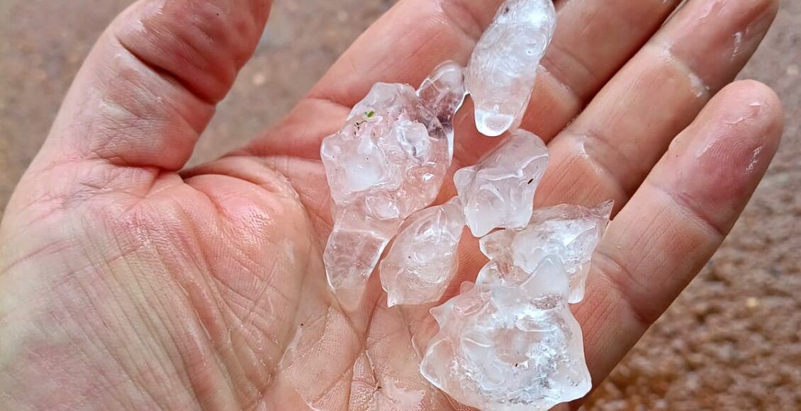 Rápida chuva de granizo surpreende moradores de distrito de Bom Jardim